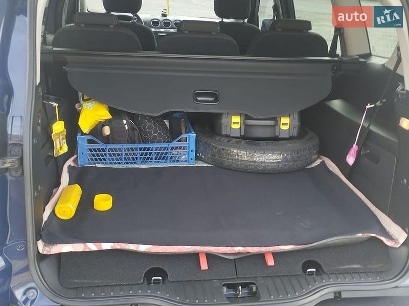 Минивэн Ford S-Max 2013 в Городке
