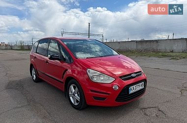 Минивэн Ford S-Max 2013 в Попельне