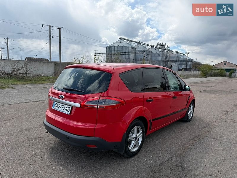 Минивэн Ford S-Max 2013 в Попельне