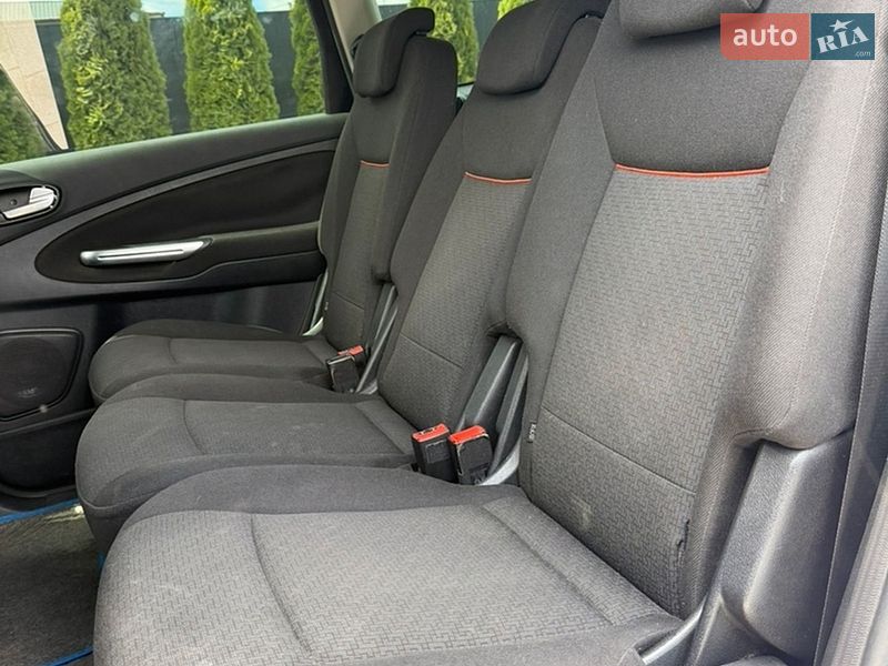 Мінівен Ford S-Max 2009 в Кам'янець-Подільському