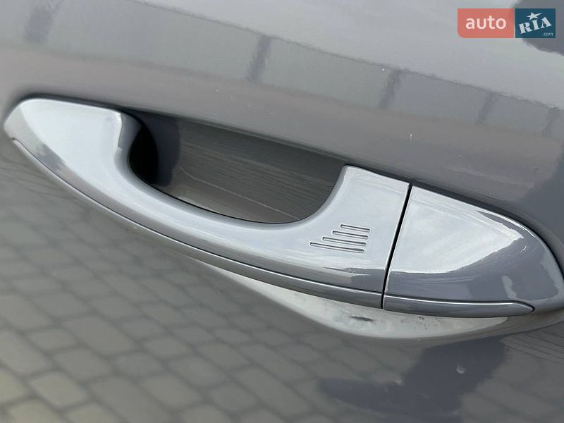 Минивэн Ford S-Max 2019 в Мукачево