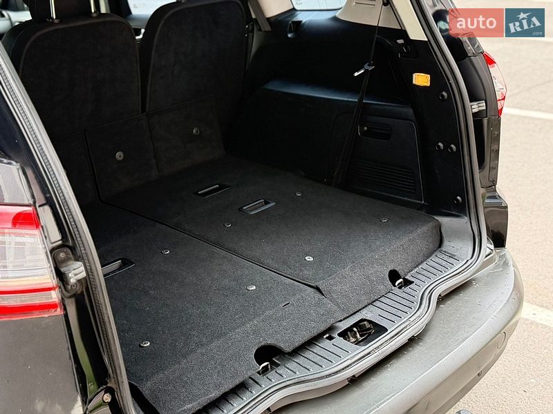 Минивэн Ford S-Max 2012 в Ровно