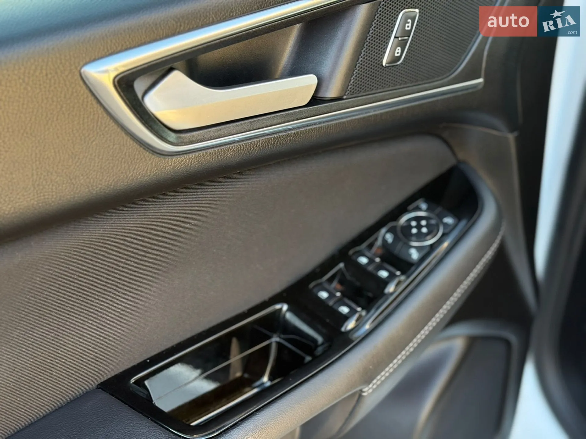 2021 Ford S-MAX - мініатюра 36