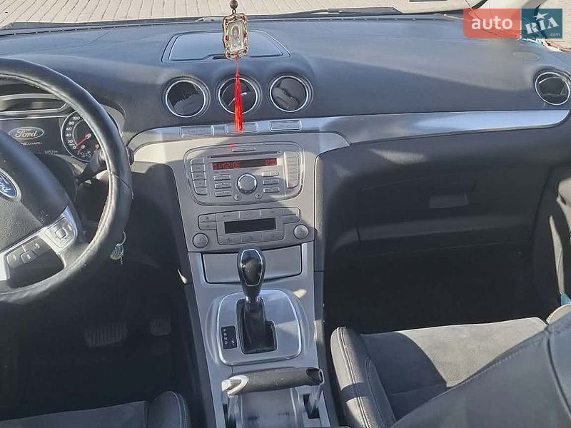 Минивэн Ford S-Max 2007 в Городке