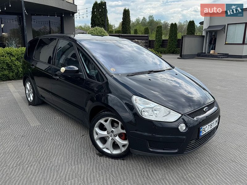 Минивэн Ford S-Max 2009 в Стрые