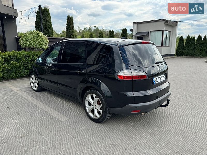 Минивэн Ford S-Max 2009 в Стрые
