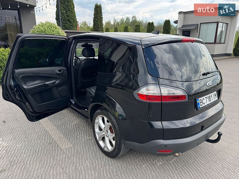 Минивэн Ford S-Max 2009 в Стрые