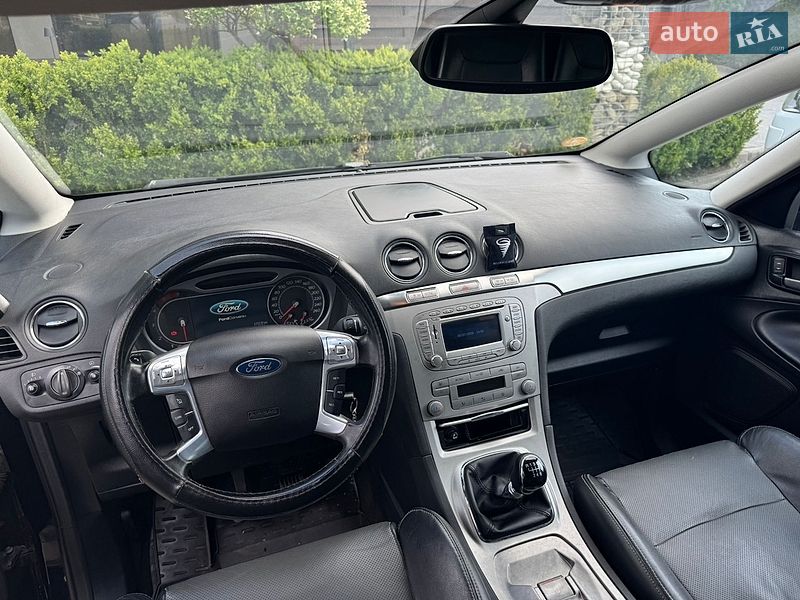 Минивэн Ford S-Max 2009 в Стрые