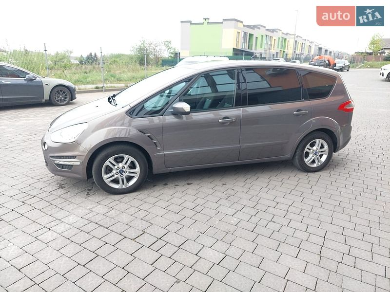 Минивэн Ford S-Max 2012 в Ивано-Франковске