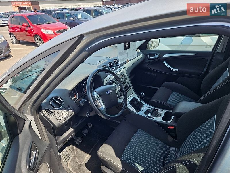 Минивэн Ford S-Max 2011 в Житомире