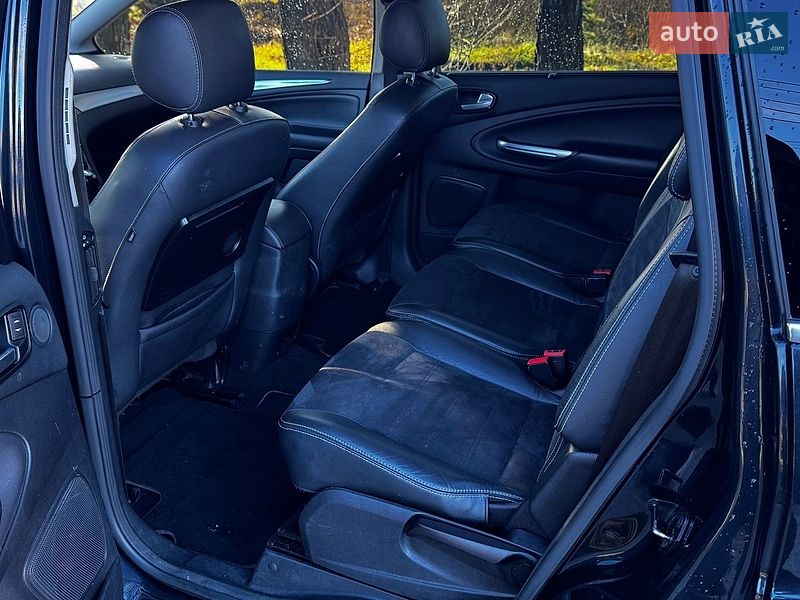 Мінівен Ford S-Max 2011 в Києві