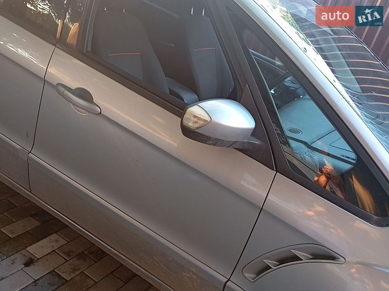 Минивэн Ford S-Max 2007 в Ужгороде