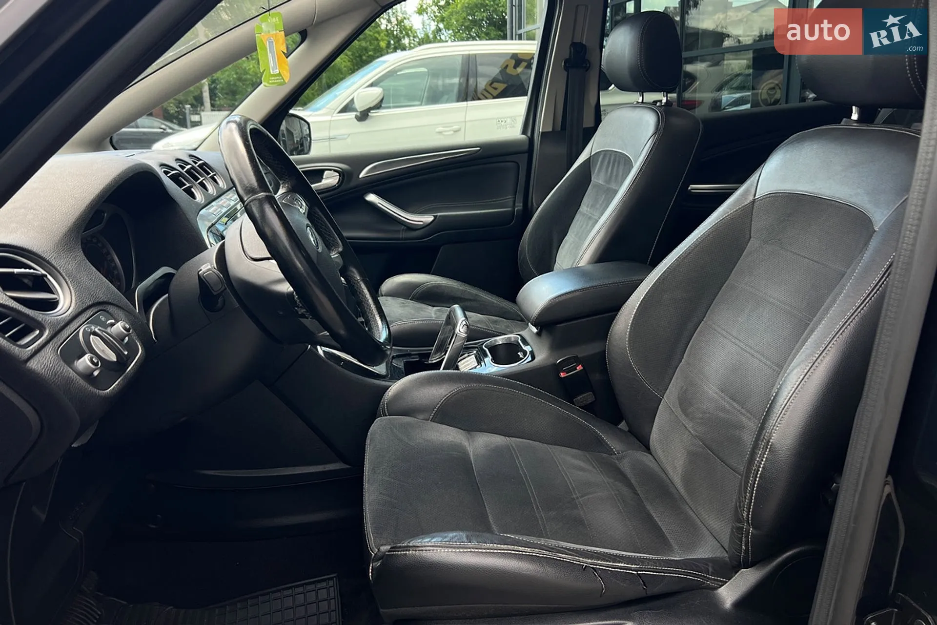 2011 Ford S-MAX - мініатюра 9