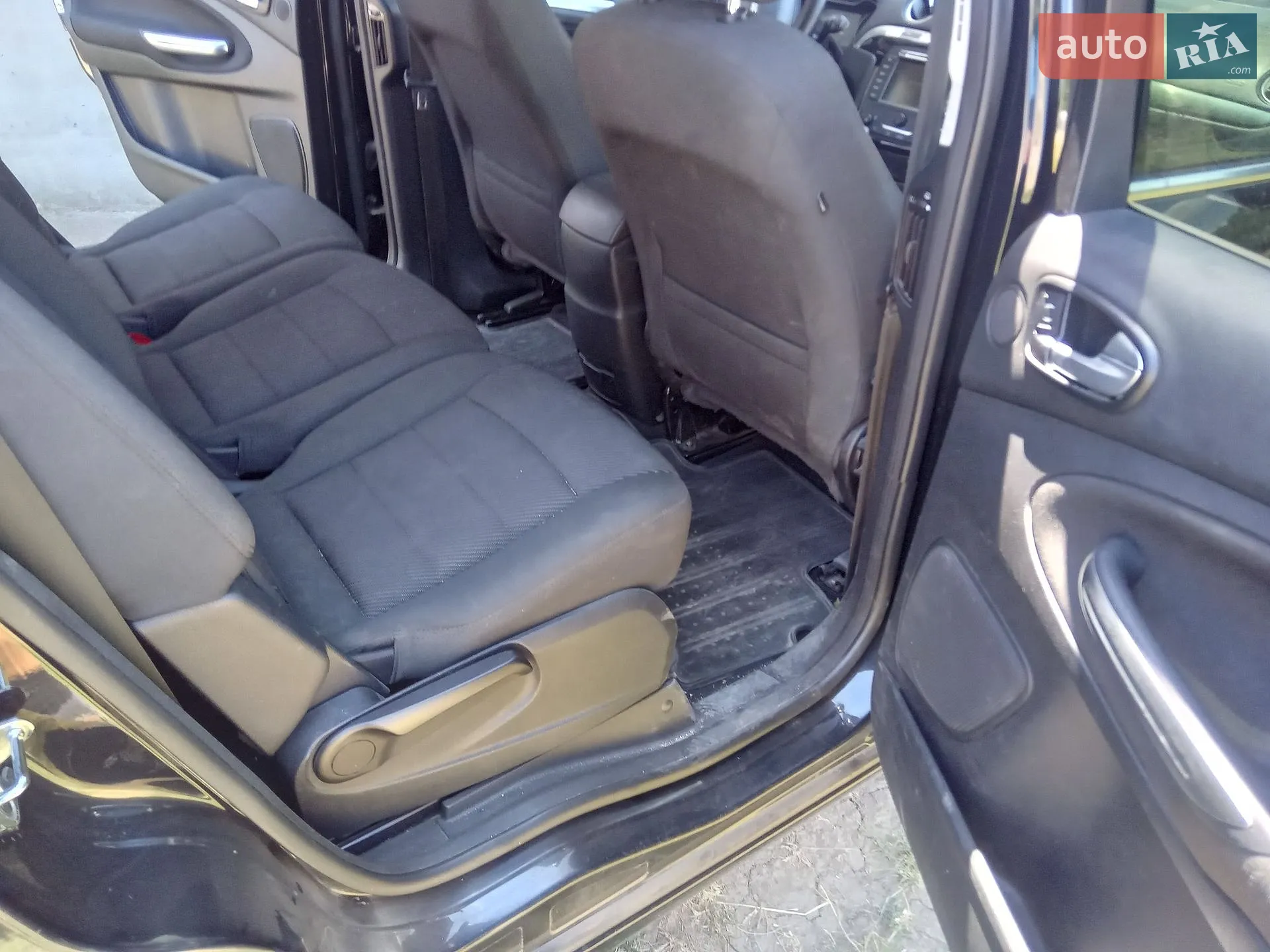 2014 Ford S-MAX - мініатюра 16