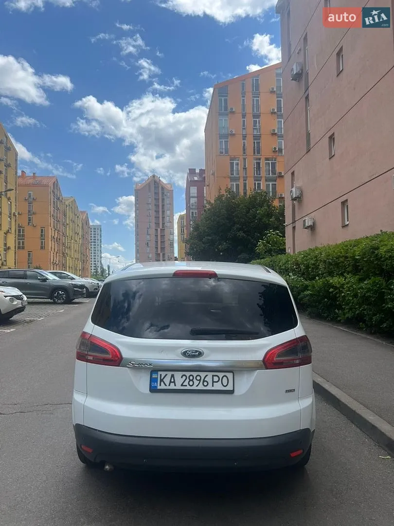 2010 Ford S-MAX - мініатюра 10