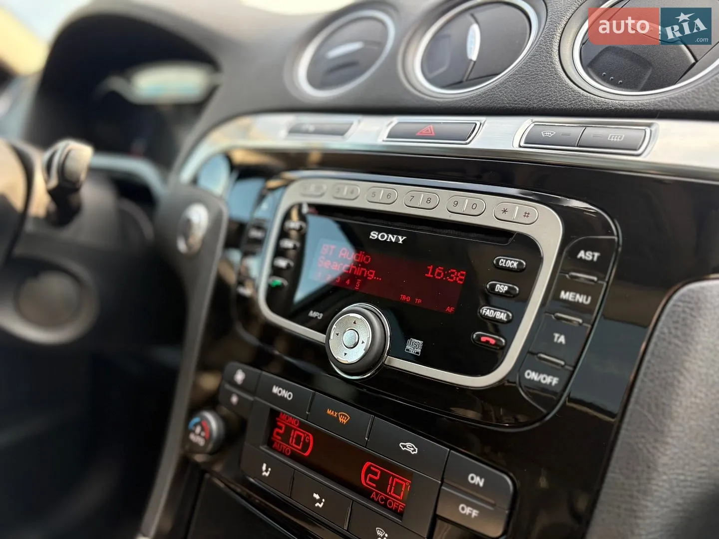 2013 Ford S-MAX - мініатюра 24