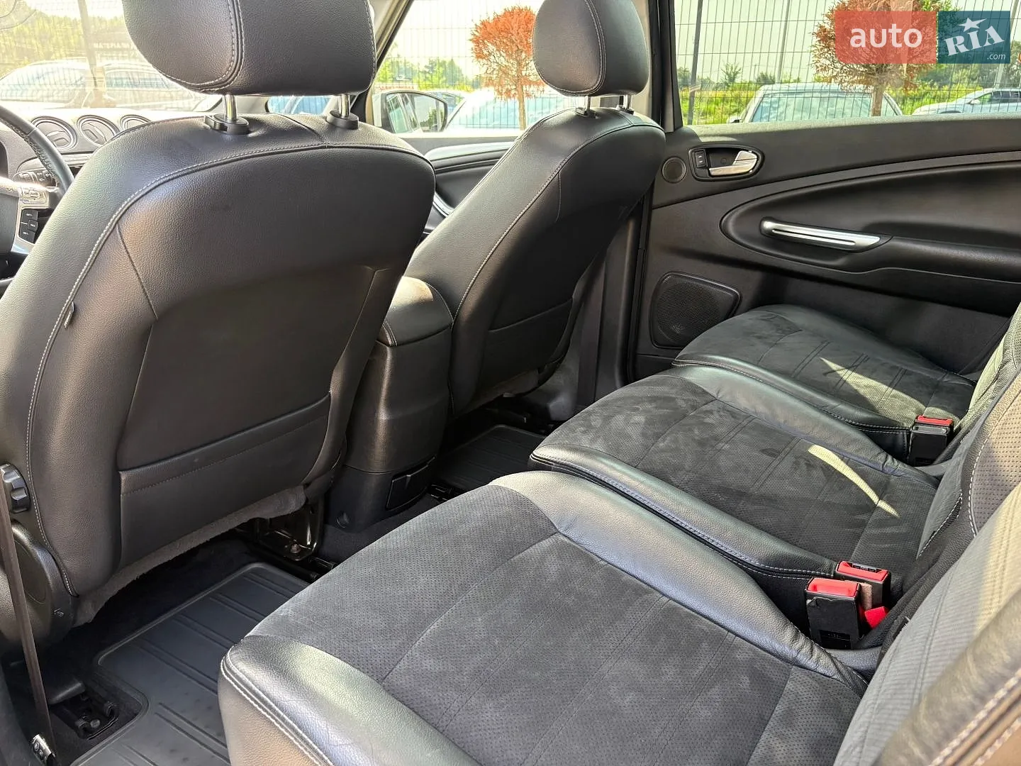 2013 Ford S-MAX - мініатюра 32