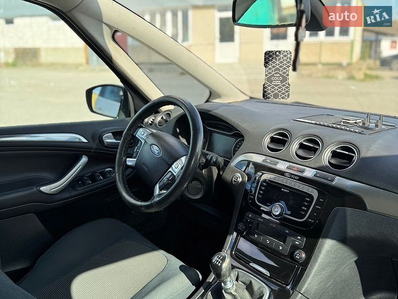 Мінівен Ford S-Max 2011 в Тернополі