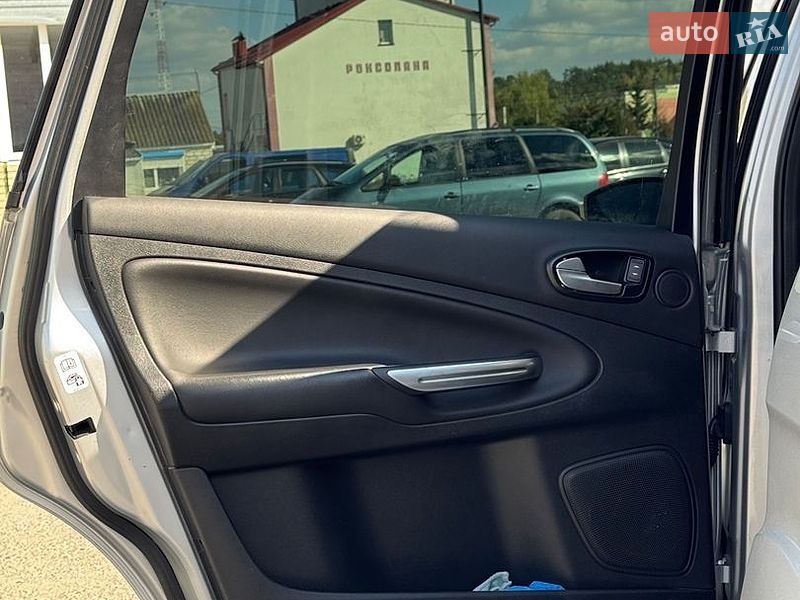 Мінівен Ford S-Max 2011 в Тернополі