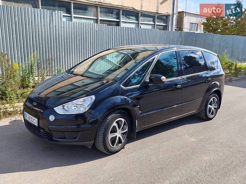 Ford S-Max
