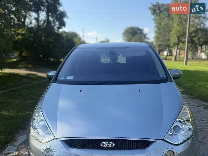 Ford S-Max