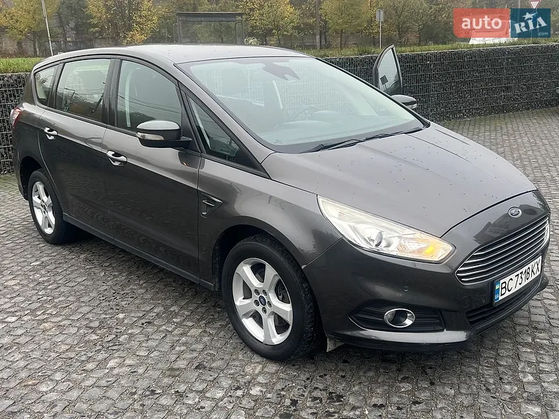 Ford S-Max