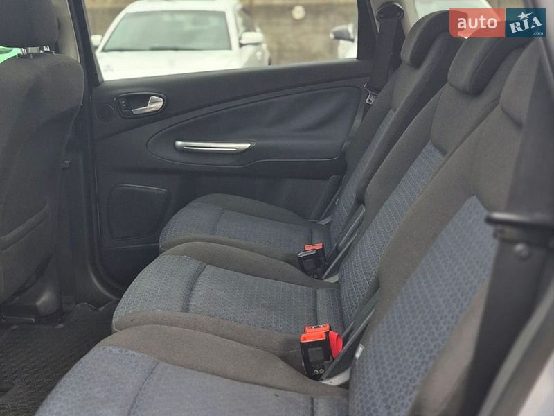 Минивэн Ford S-Max 2007 в Киеве