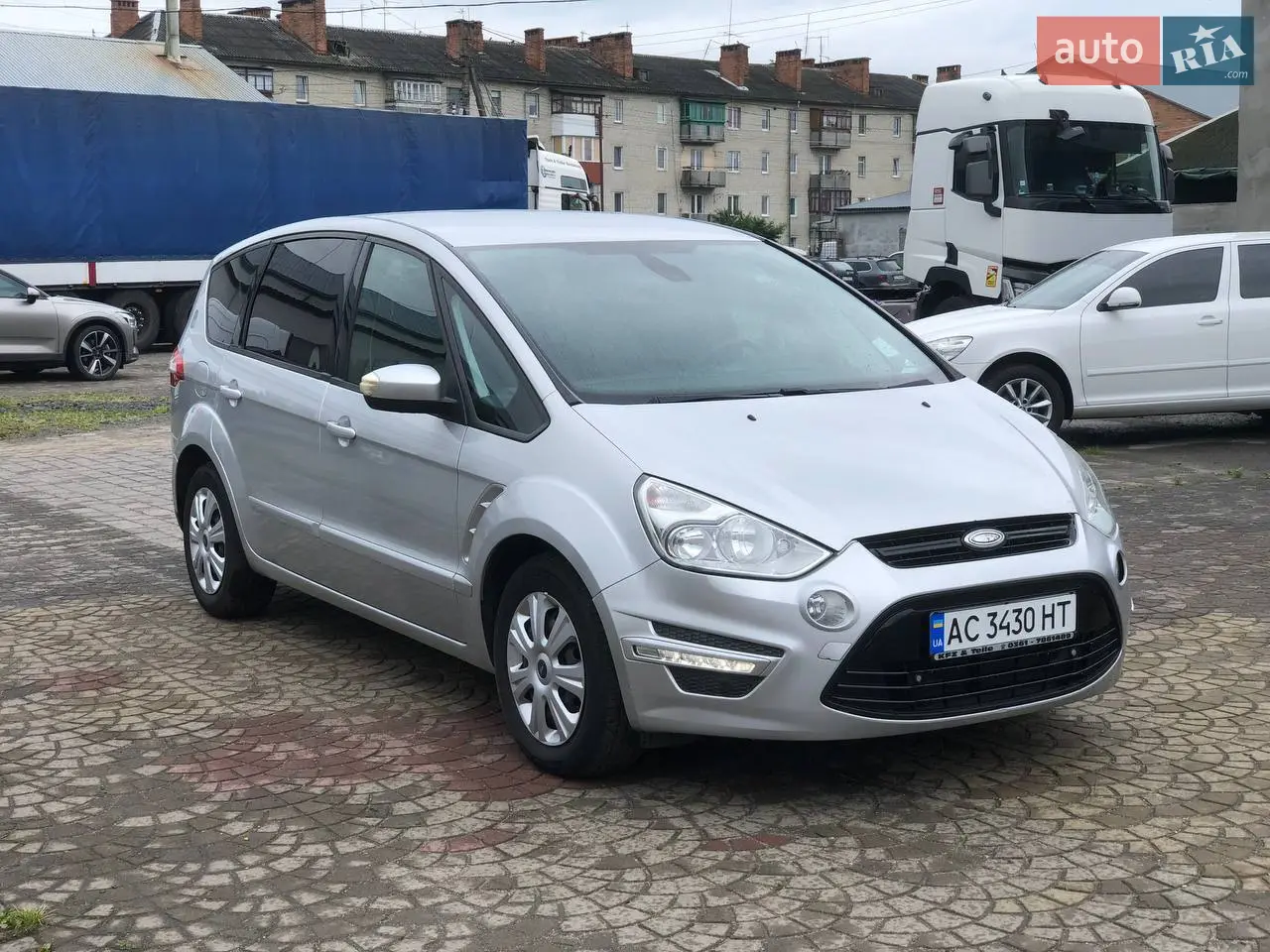 2011 Ford S-MAX - мініатюра 52