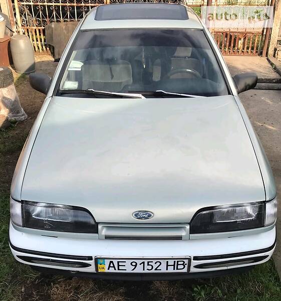 Ford Scorpio
