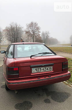 Хэтчбек Ford Scorpio 1988 в Киеве