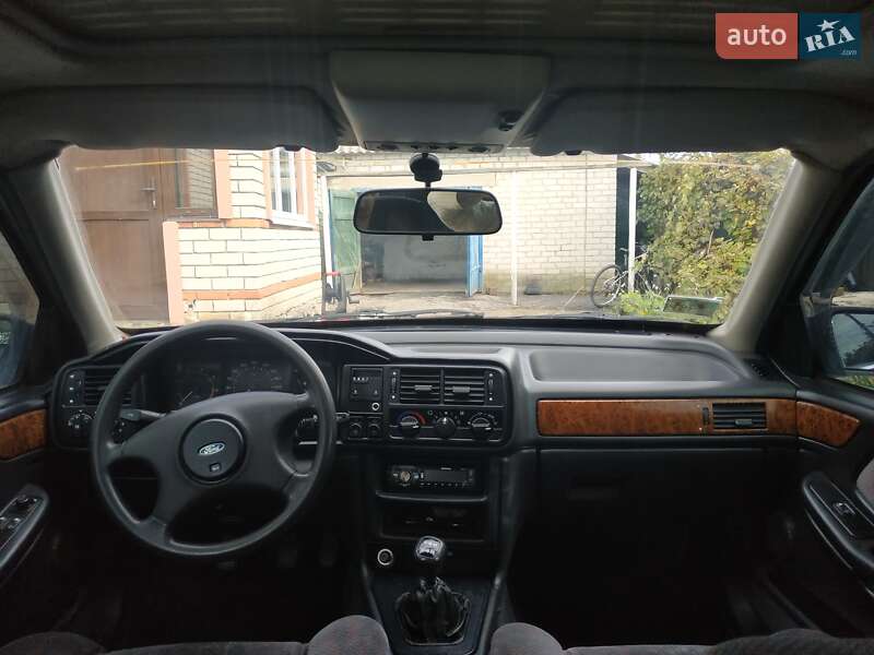 Хетчбек Ford Scorpio 1992 в Полтаві