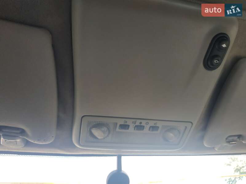 Хетчбек Ford Scorpio 1992 в Полтаві