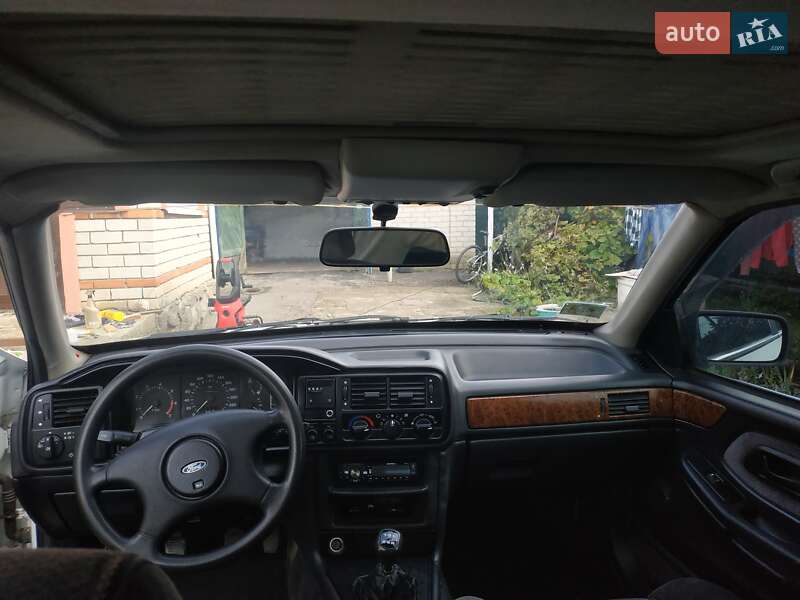 Хетчбек Ford Scorpio 1992 в Полтаві