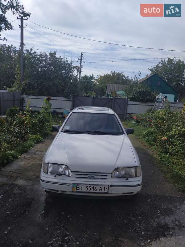Хетчбек Ford Scorpio 1992 в Полтаві