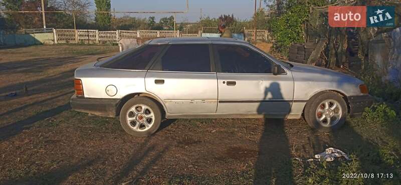 Седан Ford Scorpio 1986 в Одесі