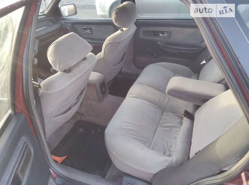 Седан Ford Scorpio 1990 в Рівному