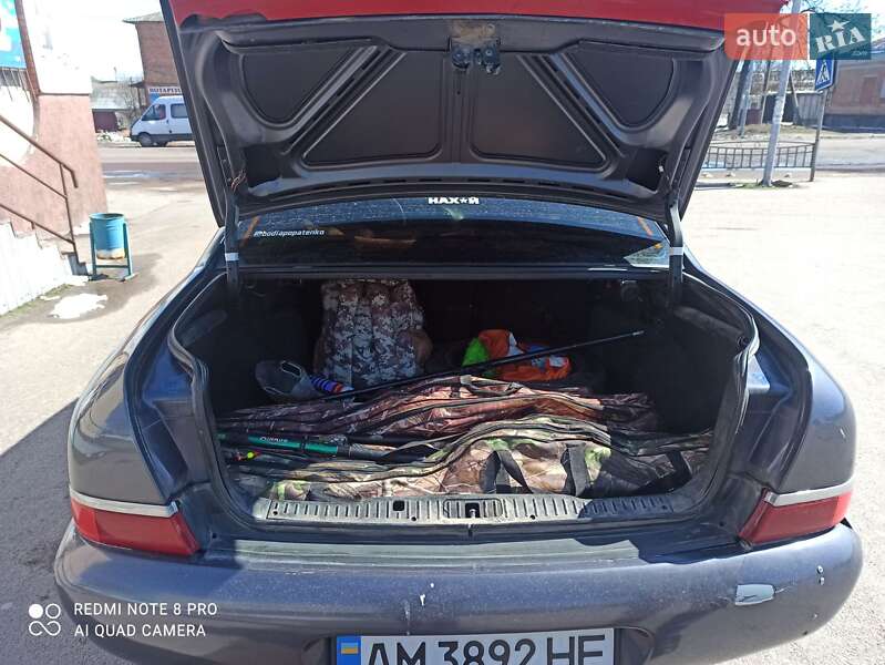 Седан Ford Scorpio 1994 в Черняхове