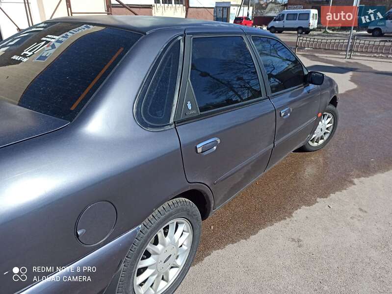 Седан Ford Scorpio 1994 в Черняхове
