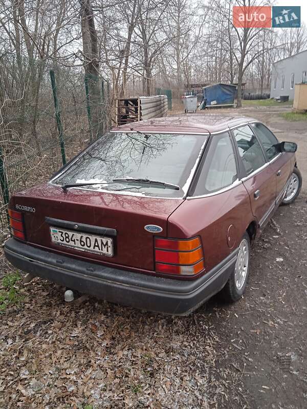 Седан Ford Scorpio 1989 в Полтаве
