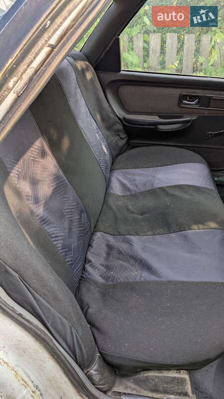 Седан Ford Scorpio 1986 в Иванкове