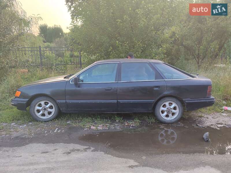Седан Ford Scorpio 1988 в Полтаві