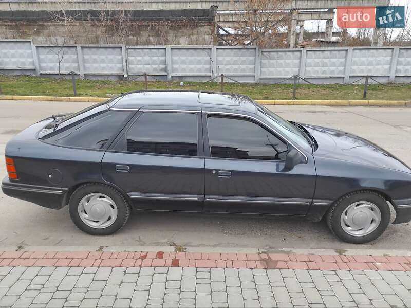 Ліфтбек Ford Scorpio 1987 в Луцьку