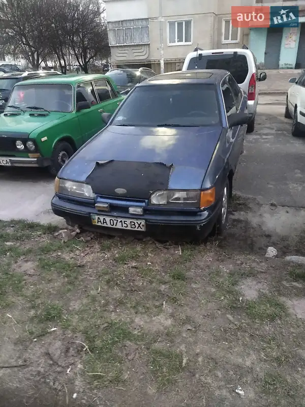 Лифтбек Ford Scorpio 1989 в 