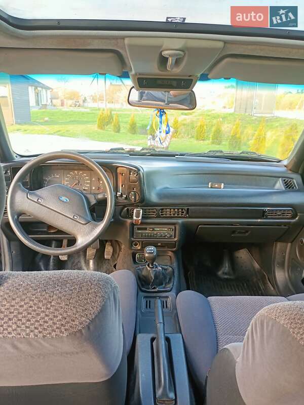 Седан Ford Scorpio 1990 в Львові