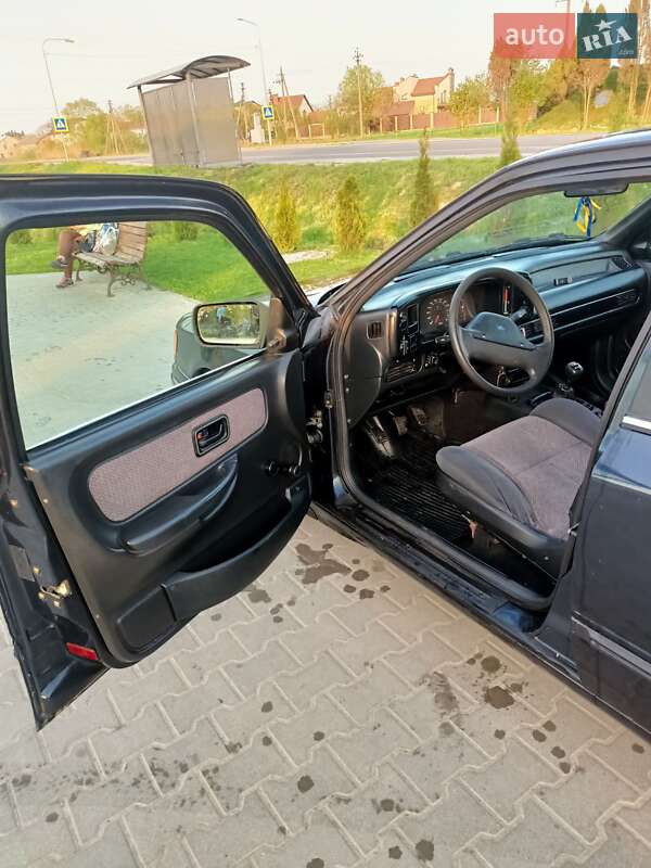 Седан Ford Scorpio 1990 в Львові