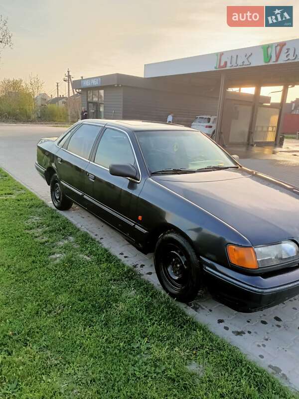Седан Ford Scorpio 1990 в Львові