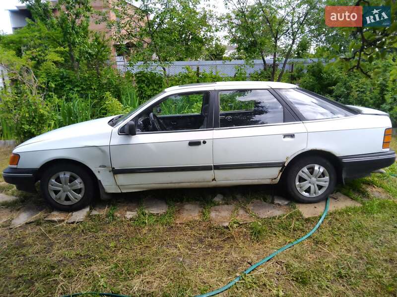 Седан Ford Scorpio 1985 в Терешках