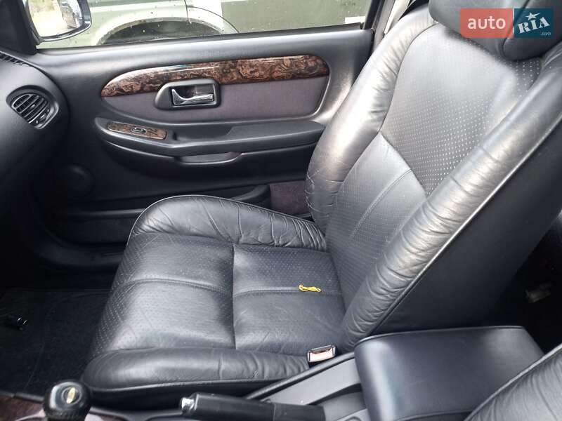 Седан Ford Scorpio 1995 в Стрые