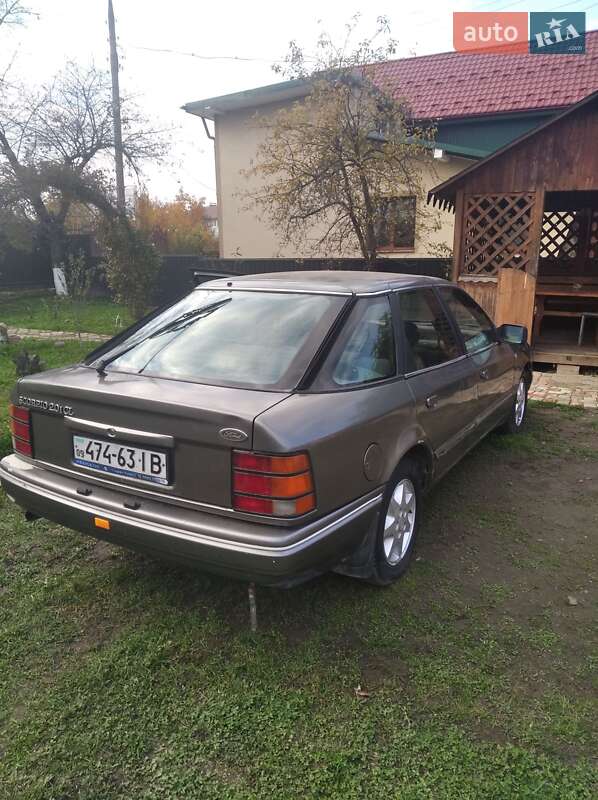 Ліфтбек Ford Scorpio 1986 в Коломиї