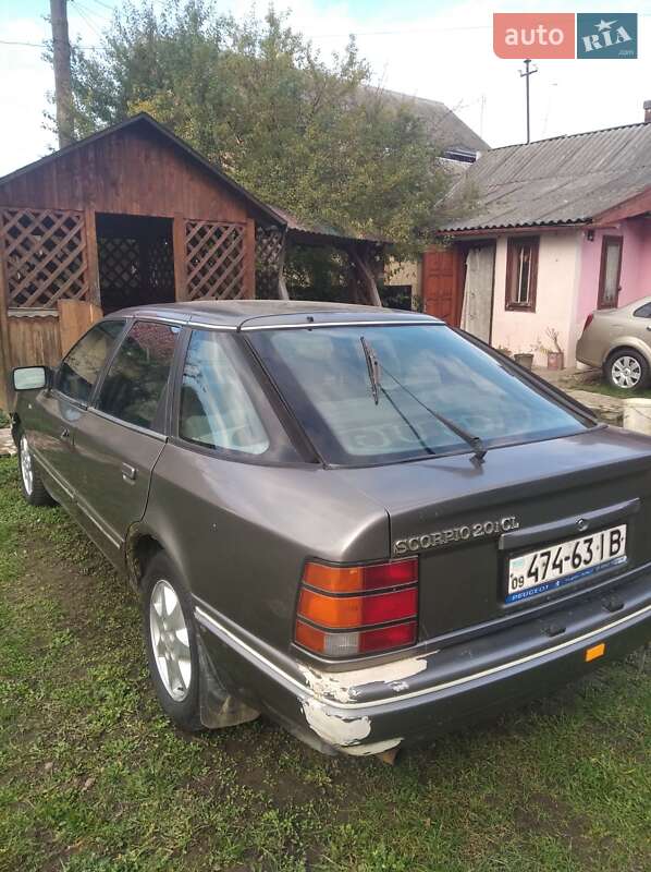 Ліфтбек Ford Scorpio 1986 в Коломиї